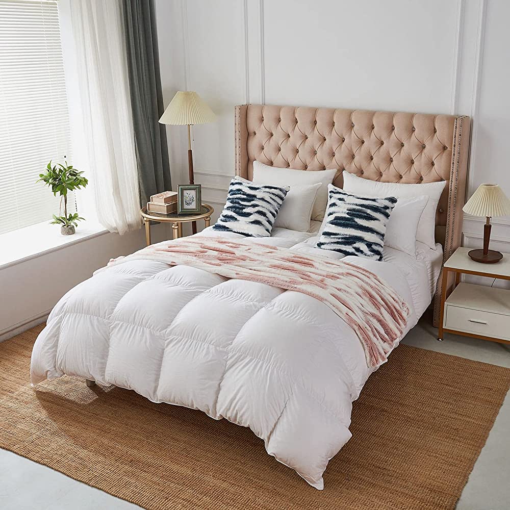 [IN2XZT181-4 Brown] Polyester Blend Throw Square Pillow Cover & Insert (Double Sides)