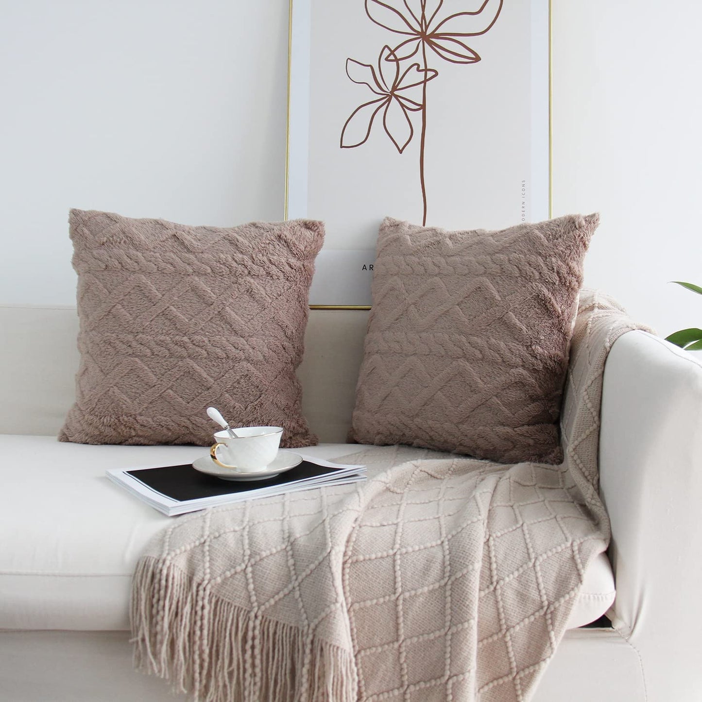 Pack of 2 Double sides throw pillow SUPER SOFT 3D FOLORAL PATTERN size 18"x18"