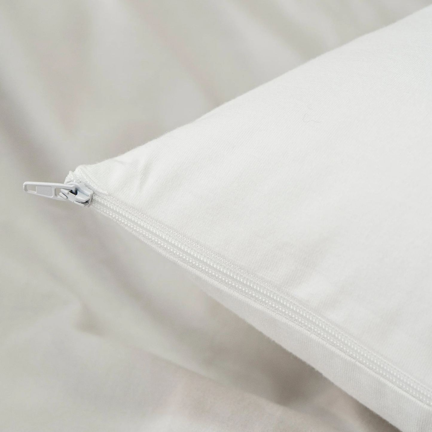 Bamboo Zippered Pillow Protector (1pk)