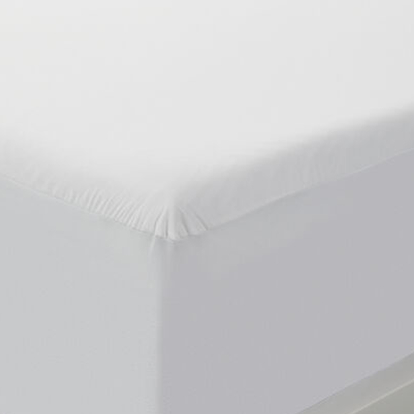 Essential Mattress Protector