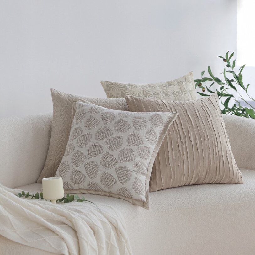 Tranquil Touches: Pack of 1 Throw Pillow with 450g Insert size of 18"x18"