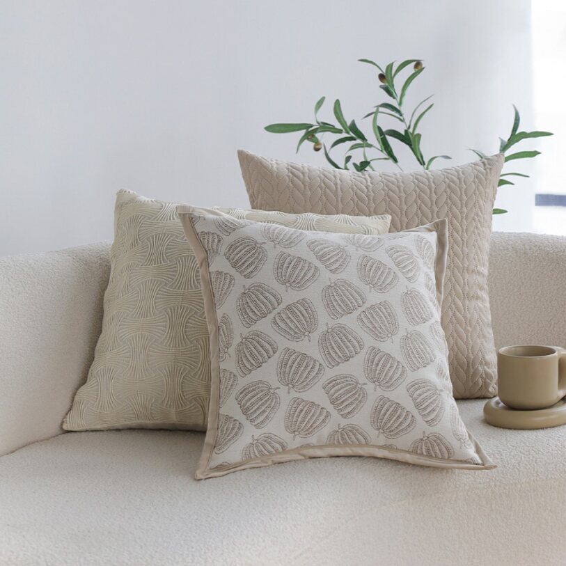 Tranquil Touches: Pack of 1 Throw Pillow with 450g Insert size of 18"x18"