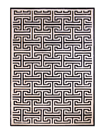 T MODEL – Maze-Inspired Cowhide Patch Rug