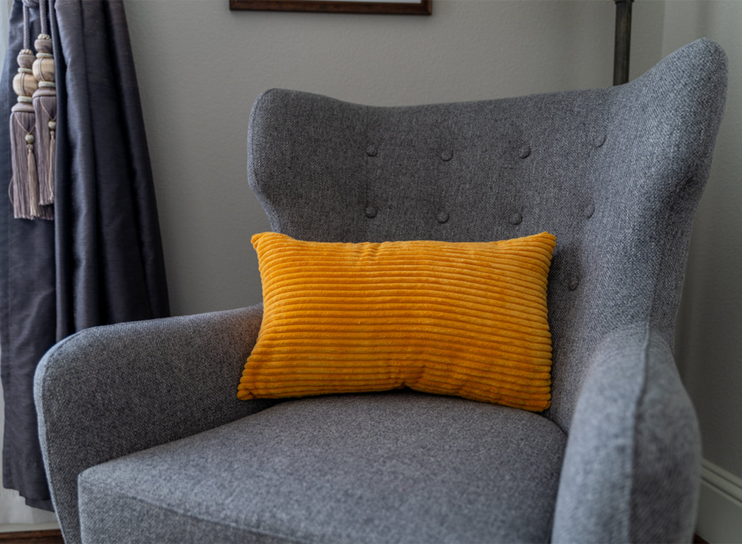 New stripe Pattern Polyester Blend Lumbar Pillow (330g Insert is optional)